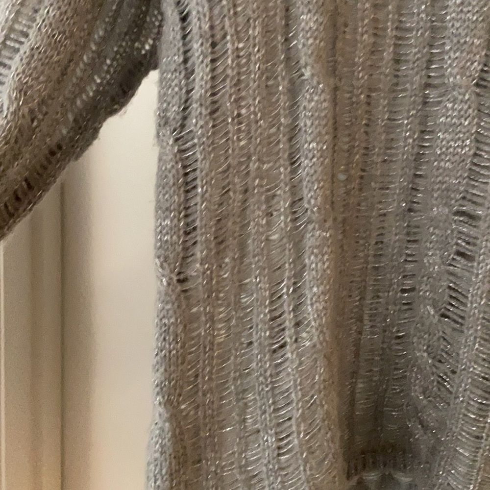 Sweater - Picture 5 of 5